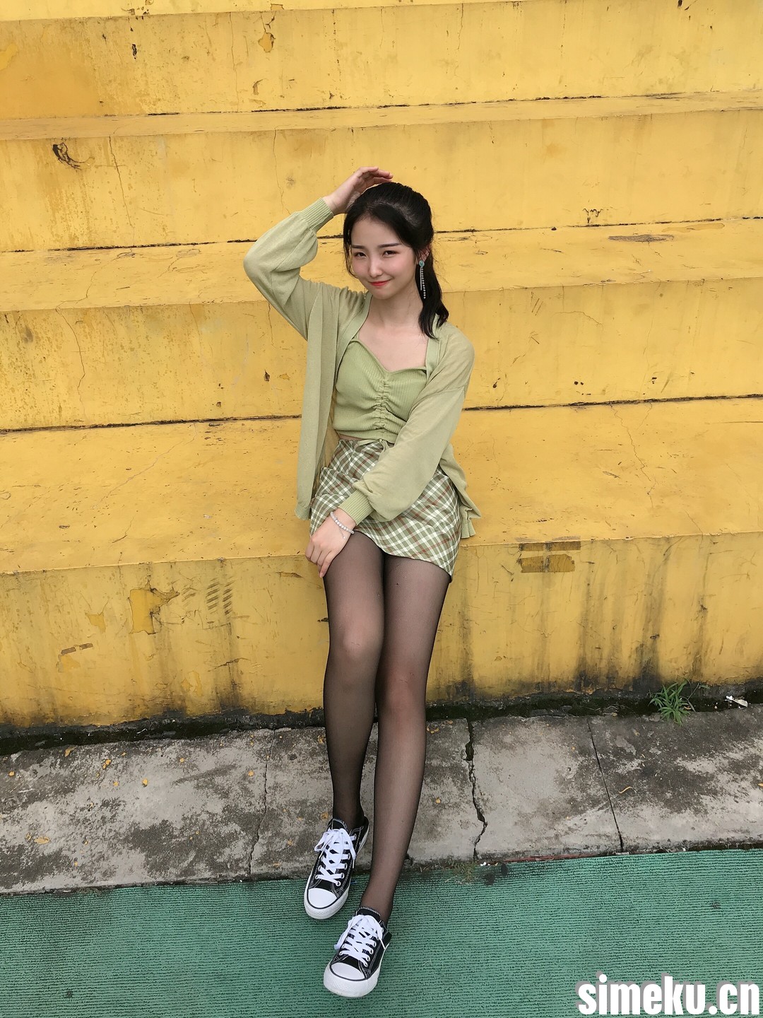 [足控名站]最爱帆布鞋写真图集合集打包下载+持续更新